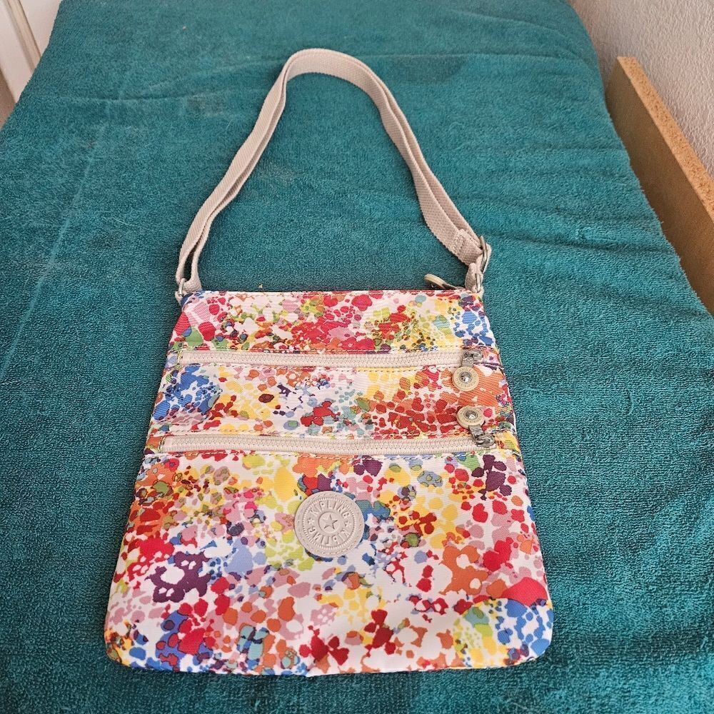 Kipling Alvar small size